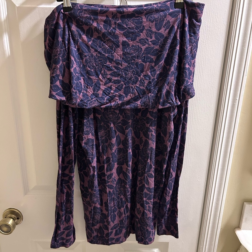 Maternity off the shoulder top.